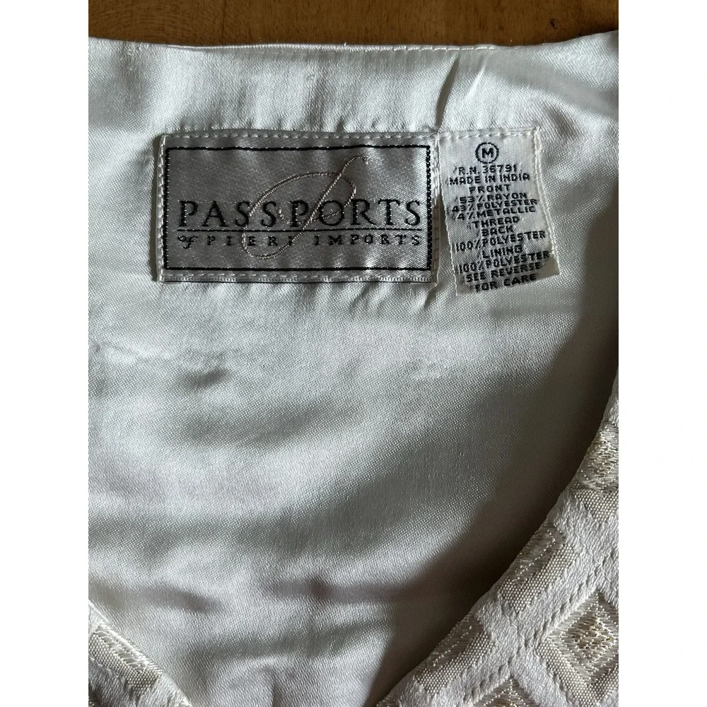 Passports of‎ Pier 1 Imports Women's Sleeveless Embroidered Cream Gold Vest Sz M